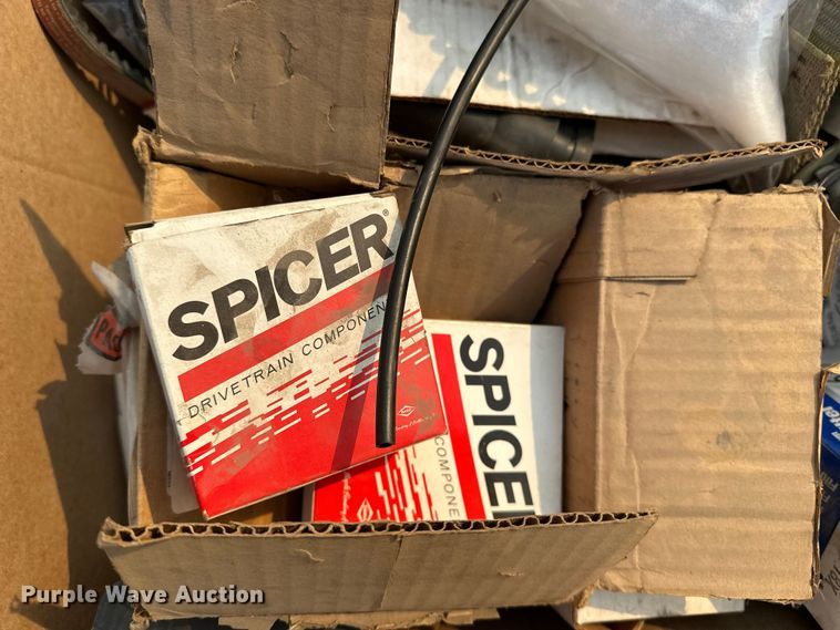 image for item DQ7758 Truck parts