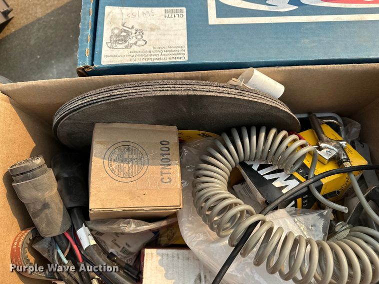 image for item DQ7758 Truck parts