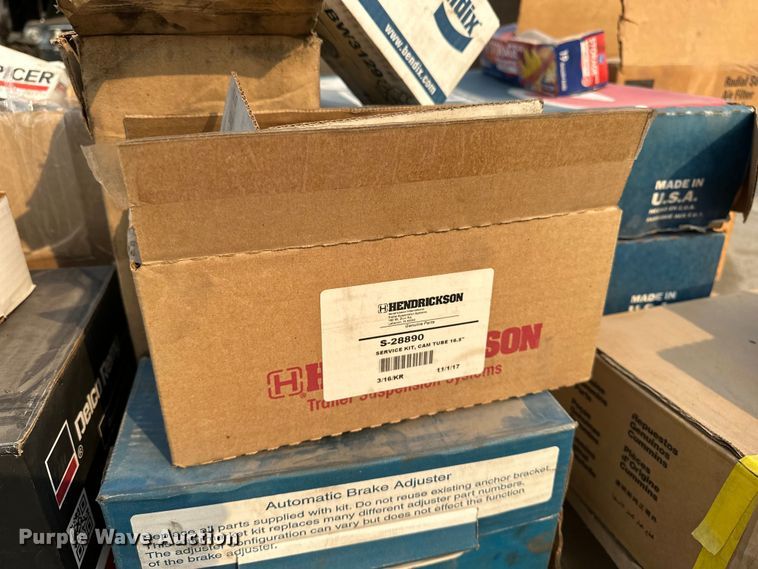 image for item DQ7758 Truck parts