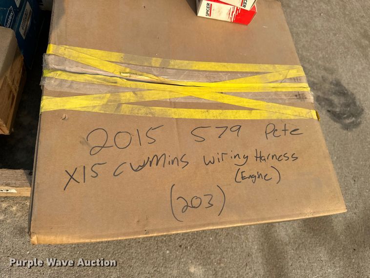 image for item DQ7758 Truck parts