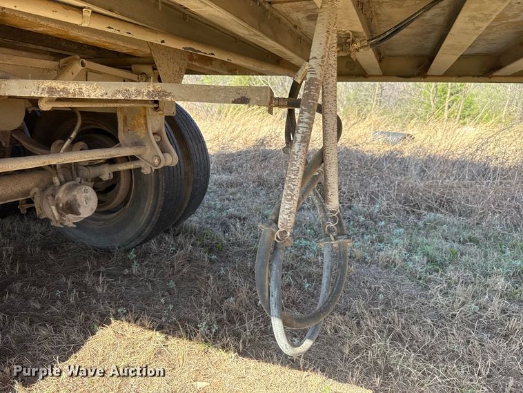 image for item DR1075 1984 Timpte dry van trailer