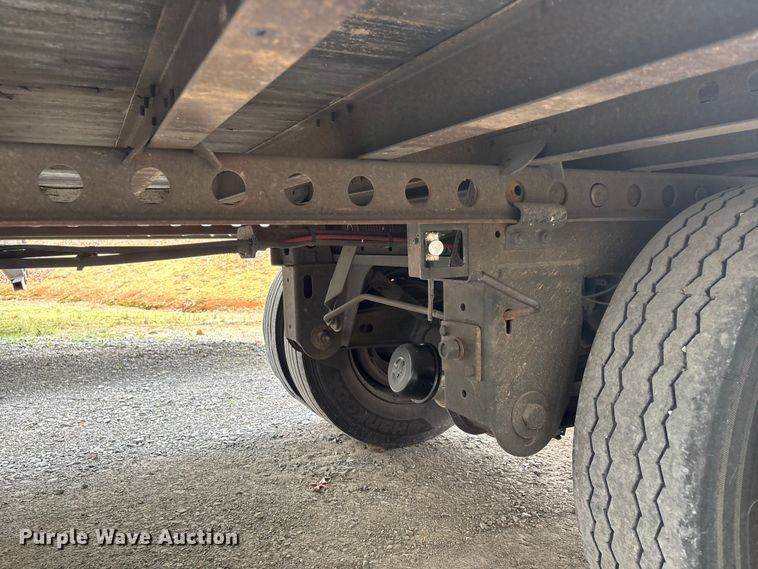 image for item DT0050 2007 Wabash National DVCVHPC dry van trailer