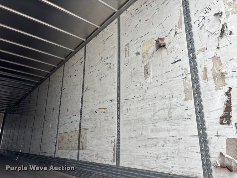 image for item DT0051 2013 Wabash National dry van trailer