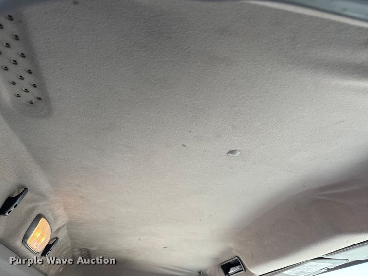 image for item DT0108 2017 Freightliner M2 semi truck