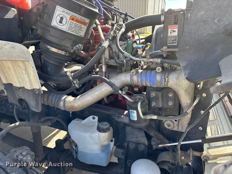 image for item DT0108 2017 Freightliner M2 semi truck