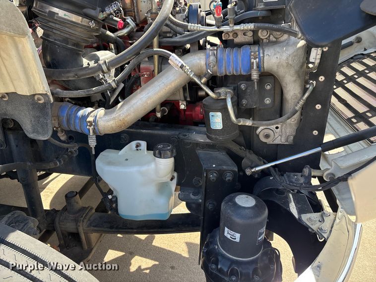 image for item DT0109 2017 Freightliner M2 semi truck