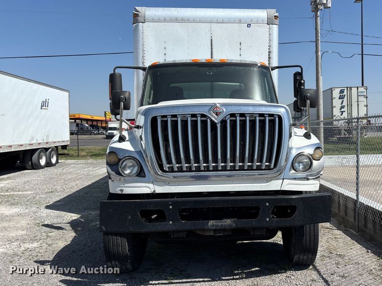 image for item DT0120 2012 International 7500 box truck