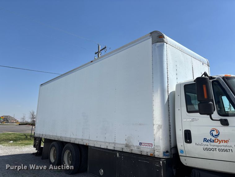 image for item DT0120 2012 International 7500 box truck