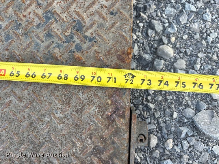 image for item DT0120 2012 International 7500 box truck