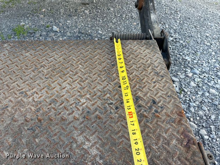 image for item DT0120 2012 International 7500 box truck