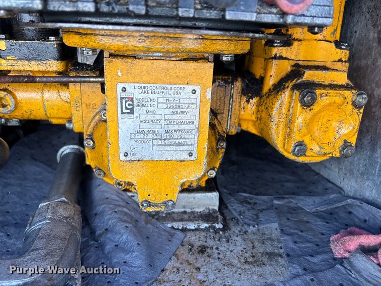 image for item DT0120 2012 International 7500 box truck