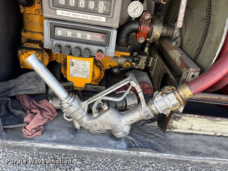 image for item DT0120 2012 International 7500 box truck