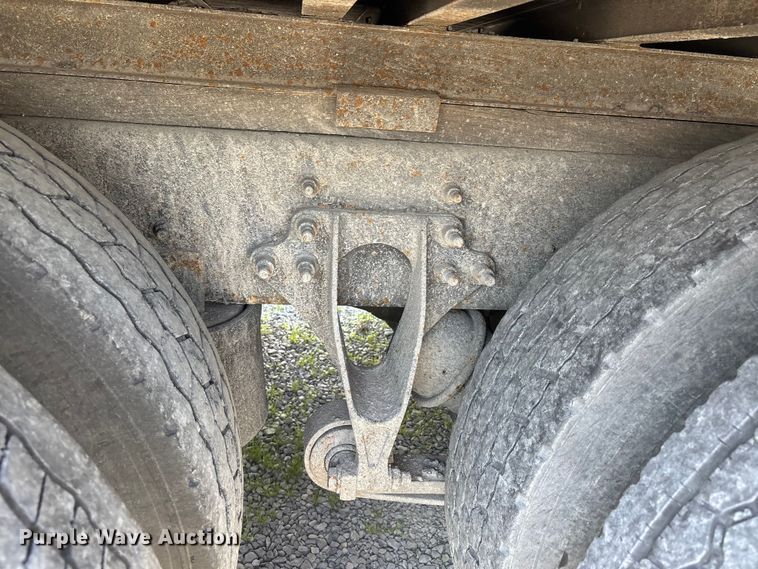 image for item DT0120 2012 International 7500 box truck