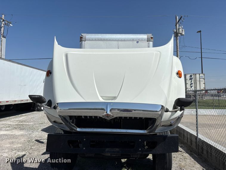 image for item DT0120 2012 International 7500 box truck