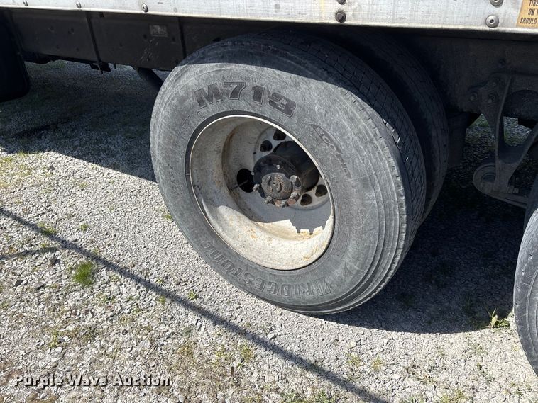 image for item DT0120 2012 International 7500 box truck