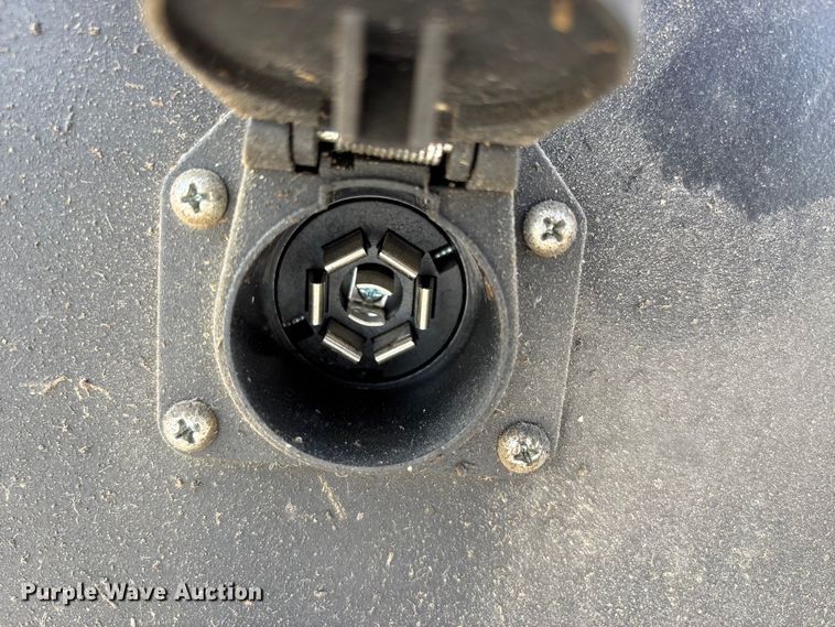 image for item DT0133 2008 Chevrolet C6500 flatbed truck