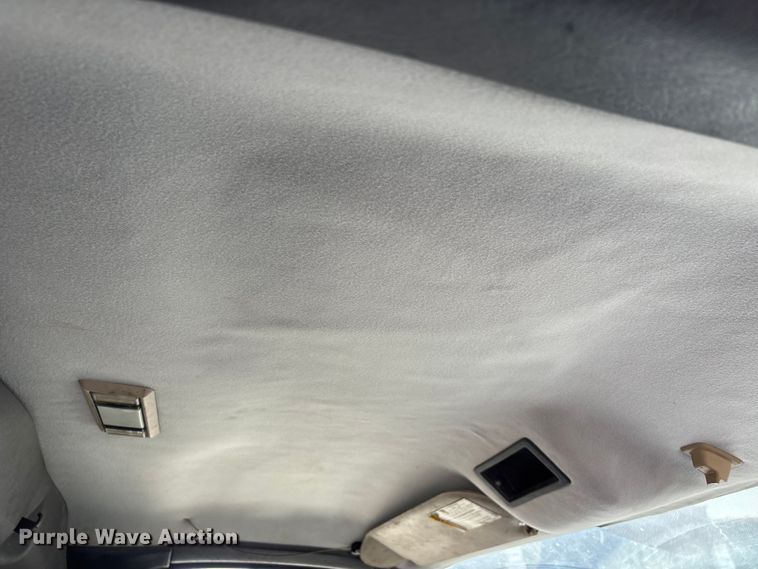 image for item DT0133 2008 Chevrolet C6500 flatbed truck