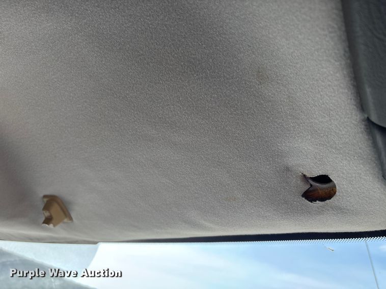 image for item DT0133 2008 Chevrolet C6500 flatbed truck