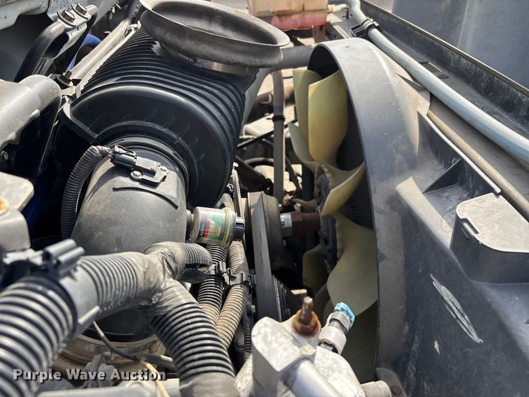 image for item DT0133 2008 Chevrolet C6500 flatbed truck