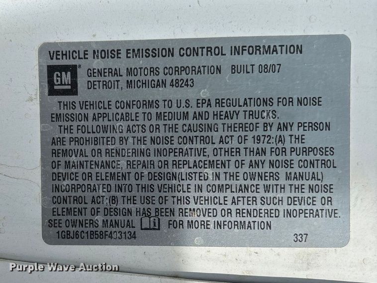 image for item DT0133 2008 Chevrolet C6500 flatbed truck