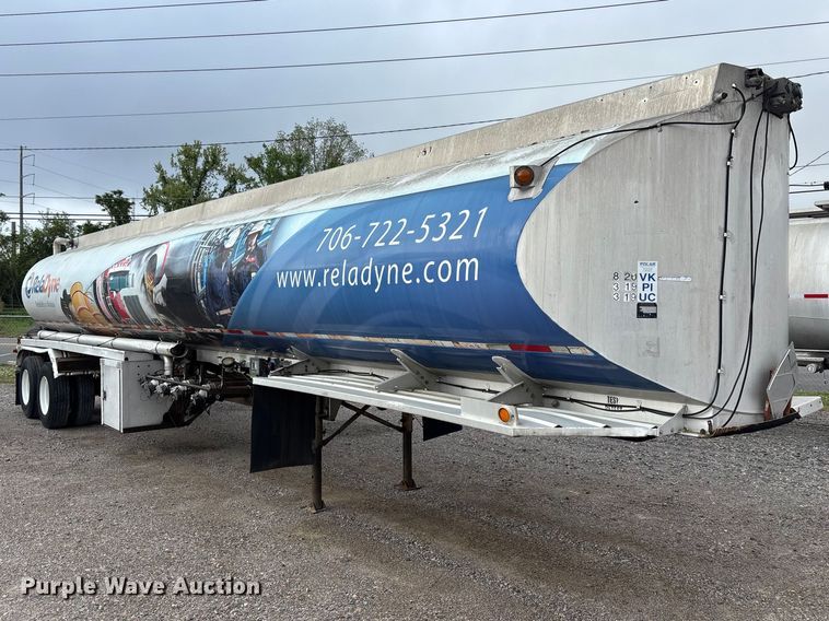 image for item DU0453 1974 Great Dane tank trailer