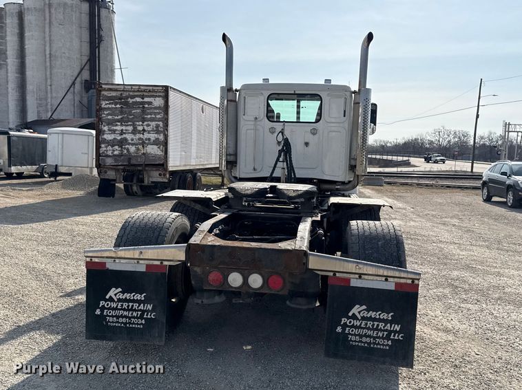 image for item DU3716 2015 Western Star 4900 SB glider kit semi truck 