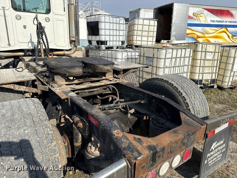 image for item DU3716 2015 Western Star 4900 SB glider kit semi truck 