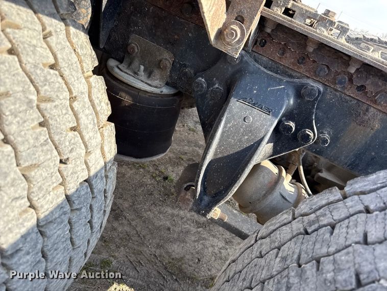 image for item DU3716 2015 Western Star 4900 SB glider kit semi truck 