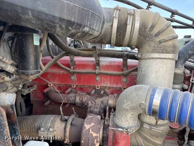 image for item DU3716 2015 Western Star 4900 SB glider kit semi truck 