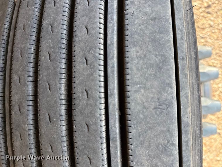 image for item DU3716 2015 Western Star 4900 SB glider kit semi truck 