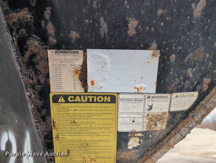 image for item DV0839 2002 Midland St2400 end dump trailer