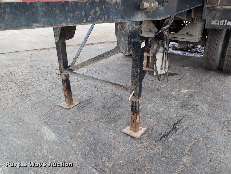 image for item DV0839 2002 Midland St2400 end dump trailer