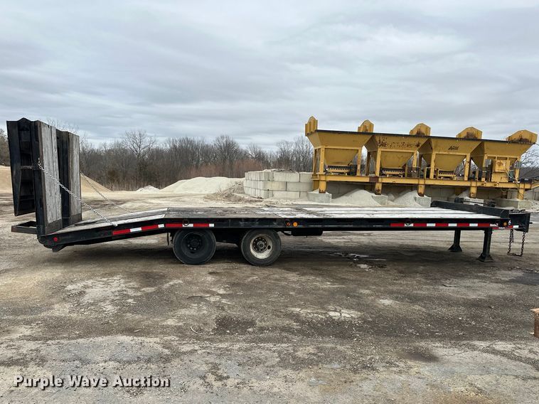 image for item DV0840 2000 Trailboss equipment trailer