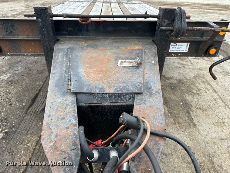 image for item DV0840 2000 Trailboss equipment trailer