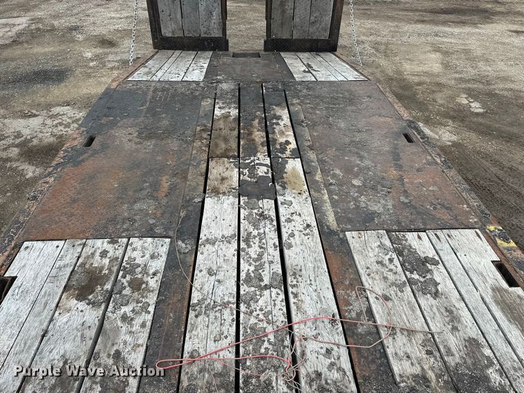 image for item DV0840 2000 Trailboss equipment trailer