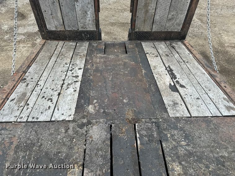 image for item DV0840 2000 Trailboss equipment trailer