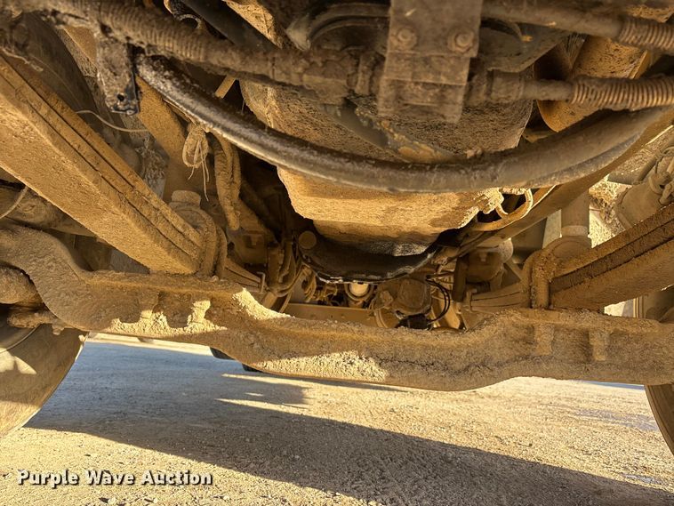 image for item DW7456 1999 Mack CL713 dump truck