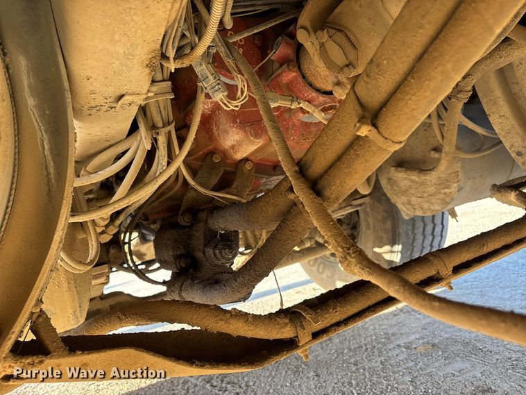 image for item DW7456 1999 Mack CL713 dump truck