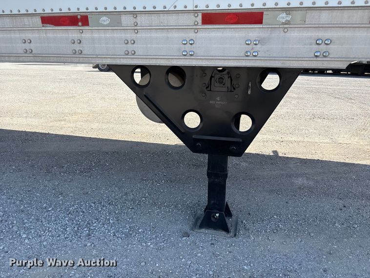 image for item EA4606 2016 Utility VS2RA refrigerated van trailer