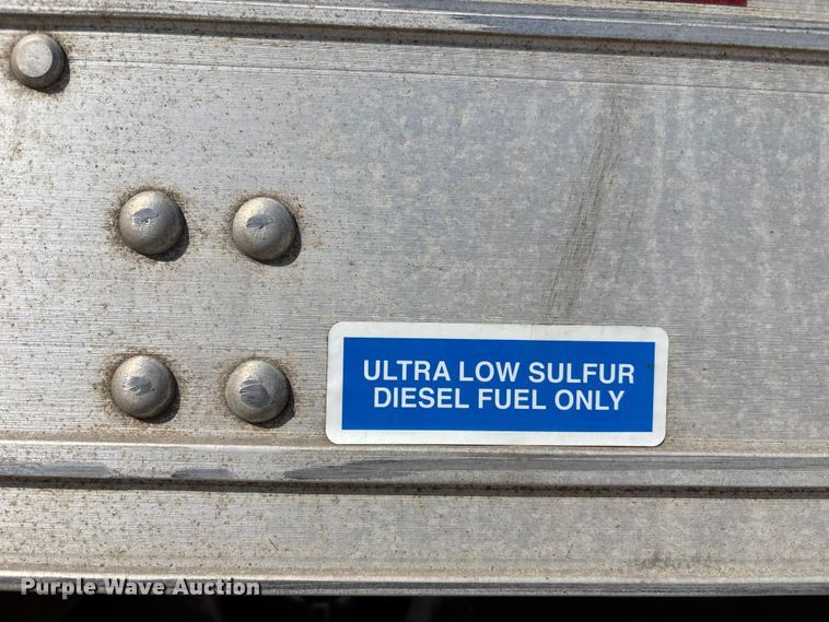 image for item EA4623 2019 Utility VS2RA refrigerated van trailer