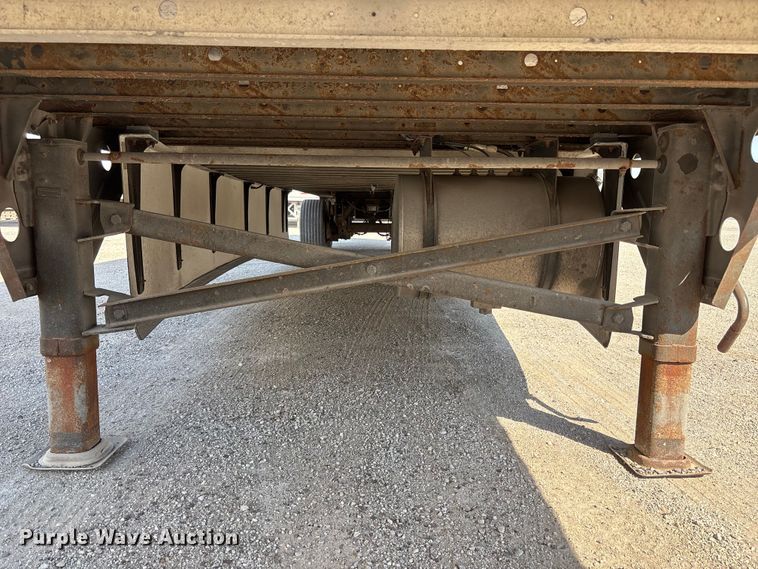 image for item EA4623 2019 Utility VS2RA refrigerated van trailer