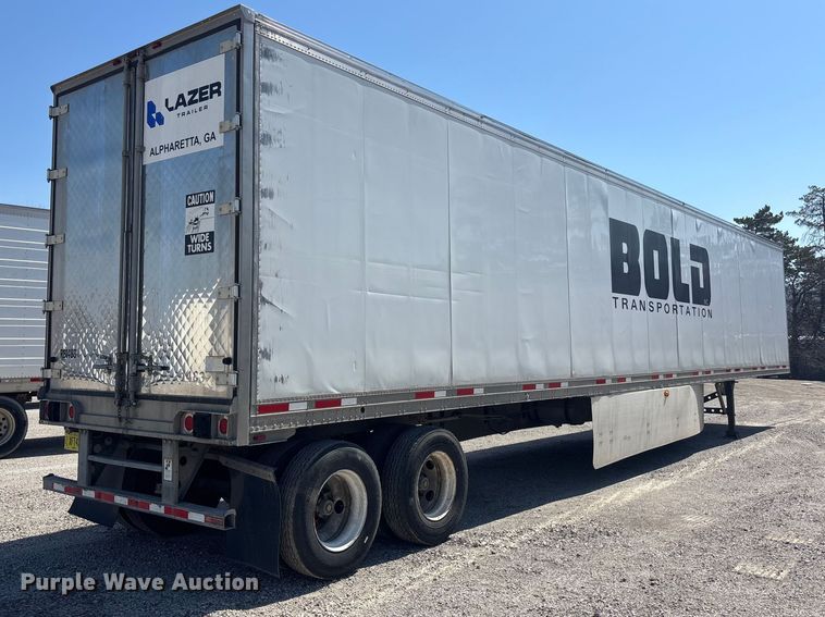 image for item EA4636 2013 Vanguard 1RBB5305 refrigerated van trailer