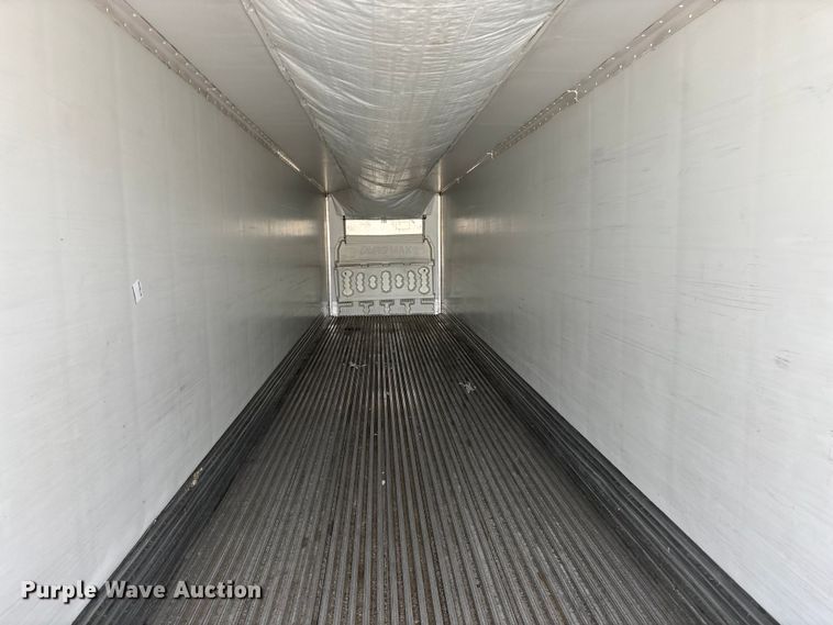 image for item EA4636 2013 Vanguard 1RBB5305 refrigerated van trailer