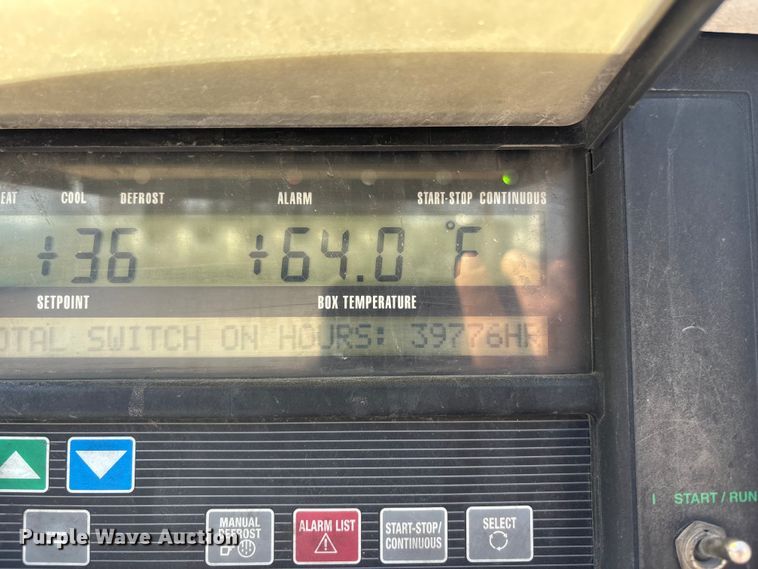 image for item EA4636 2013 Vanguard 1RBB5305 refrigerated van trailer