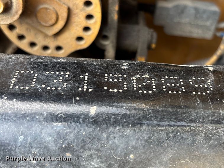 image for item EA4679 1992 Peterbilt 379 semi truck