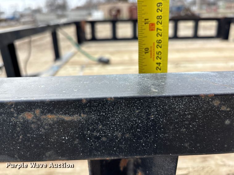 image for item EA4683 2016 PJ utility trailer