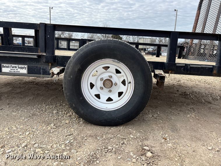 image for item EA4683 2016 PJ utility trailer