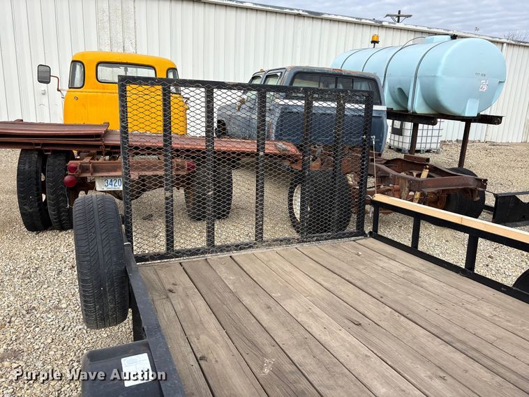 image for item EA4684 2018 H & H utility trailer