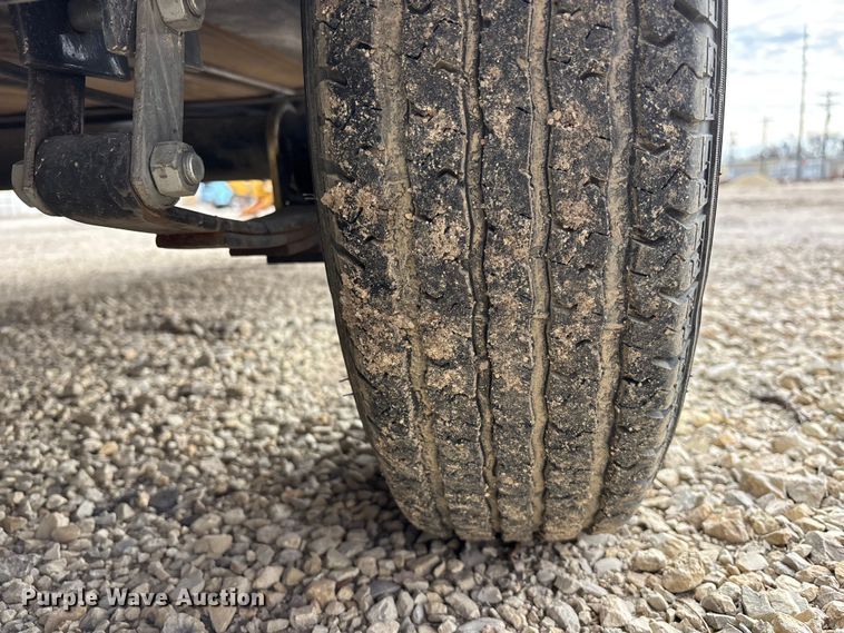 image for item EA4684 2018 H & H utility trailer