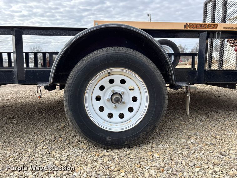 image for item EA4684 2018 H & H utility trailer